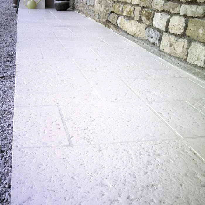 dalle pierre reconstituée bouchardée 40x20cm terrasse