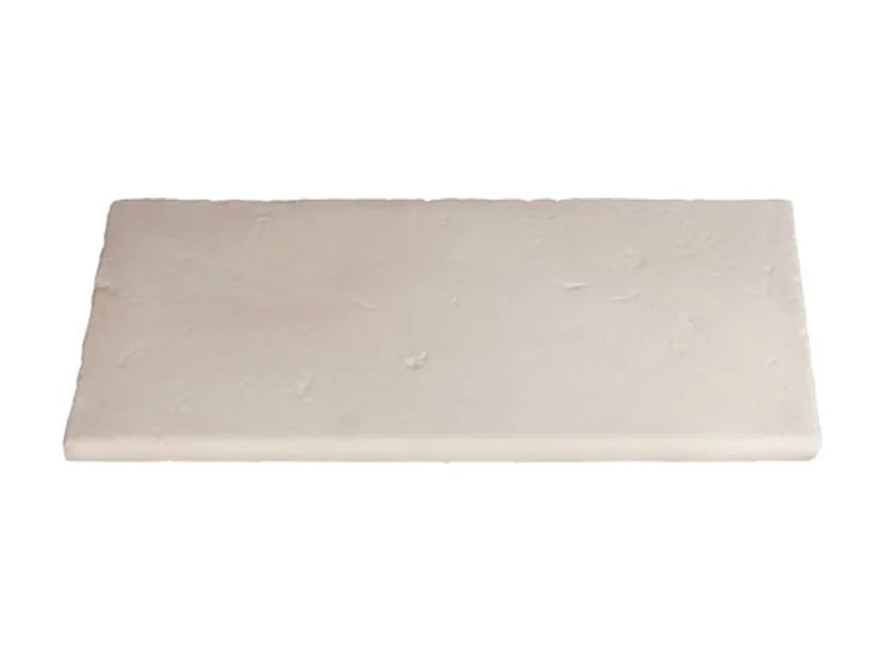Margelle patinée au bord arrondi, coloris blanc